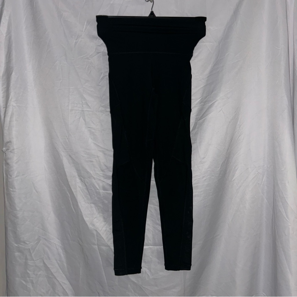 Aerie Black High-Waist Leggings Mesh Panels 7/8 Length Short inseam Pants